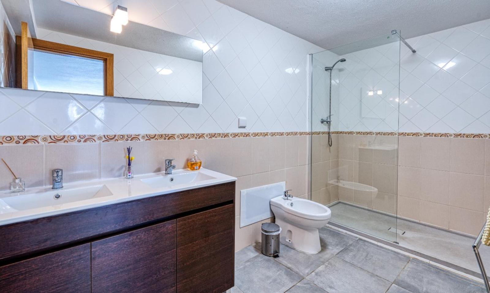 Full Private 300Sqm Villa Jacuzzi Heated Pool Ideal & Quiet Location Albufeira Zewnętrze zdjęcie