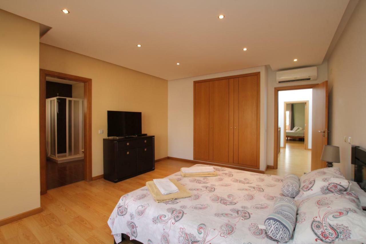 Full Private 300Sqm Villa Jacuzzi Heated Pool Ideal & Quiet Location Albufeira Zewnętrze zdjęcie