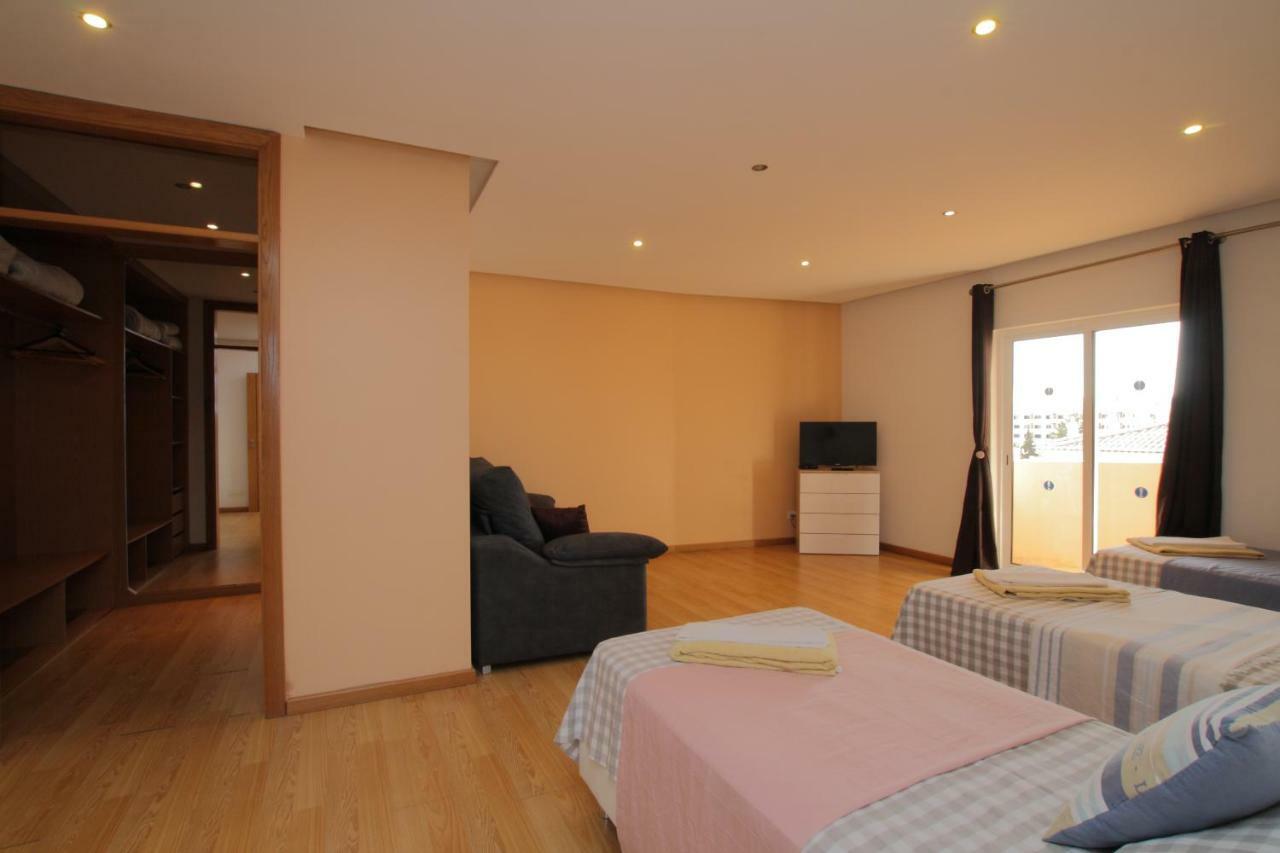 Full Private 300Sqm Villa Jacuzzi Heated Pool Ideal & Quiet Location Albufeira Zewnętrze zdjęcie