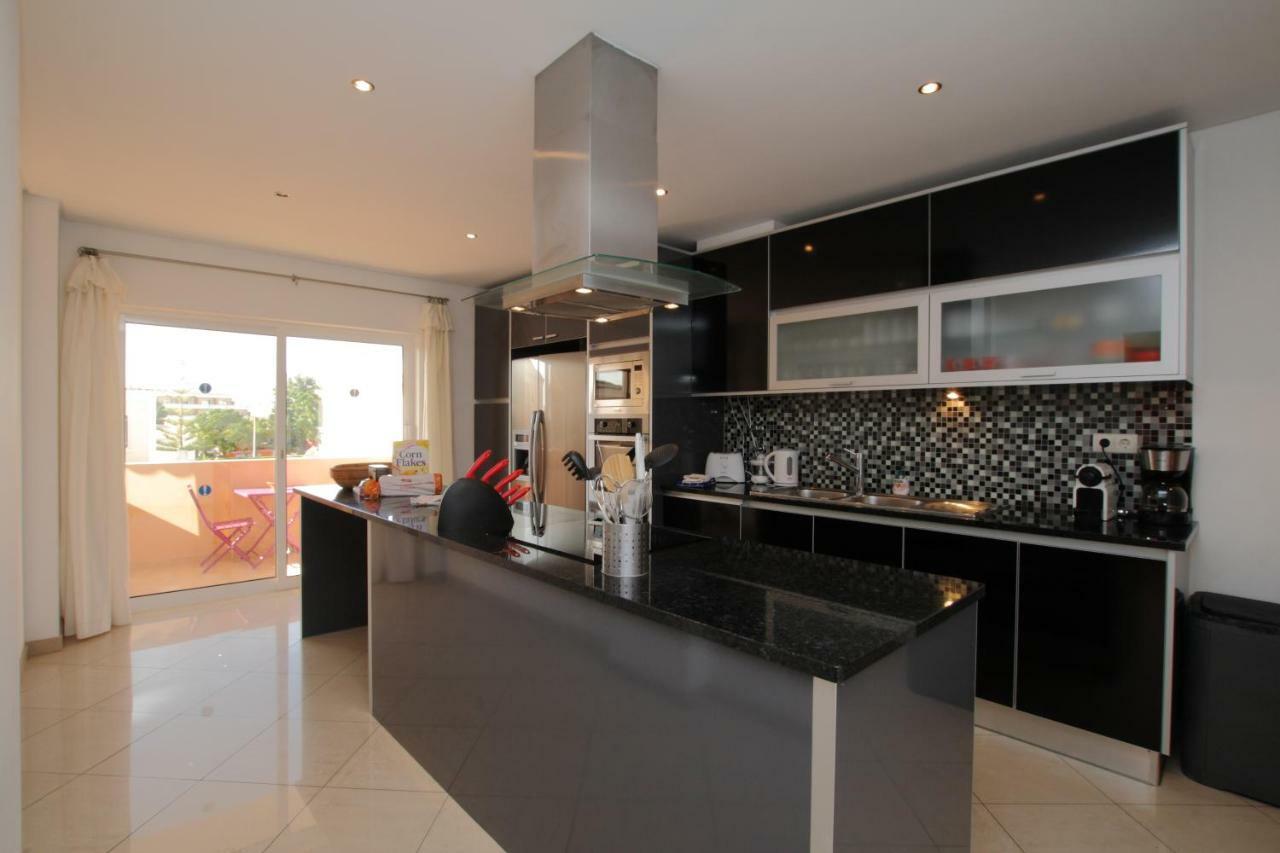 Full Private 300Sqm Villa Jacuzzi Heated Pool Ideal & Quiet Location Albufeira Zewnętrze zdjęcie